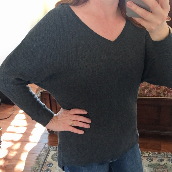 Express Sweaters - Express grey high low sweater sz M